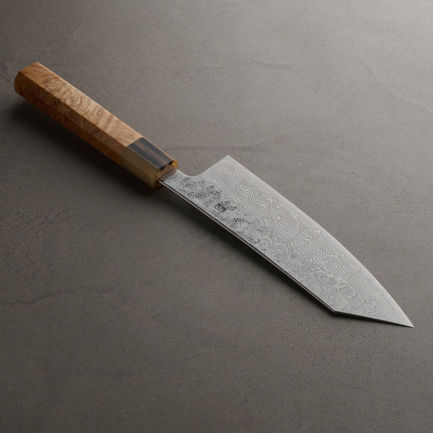 Enkyu | Honuun | Santoku Knife | 180mm | Karin Knot
