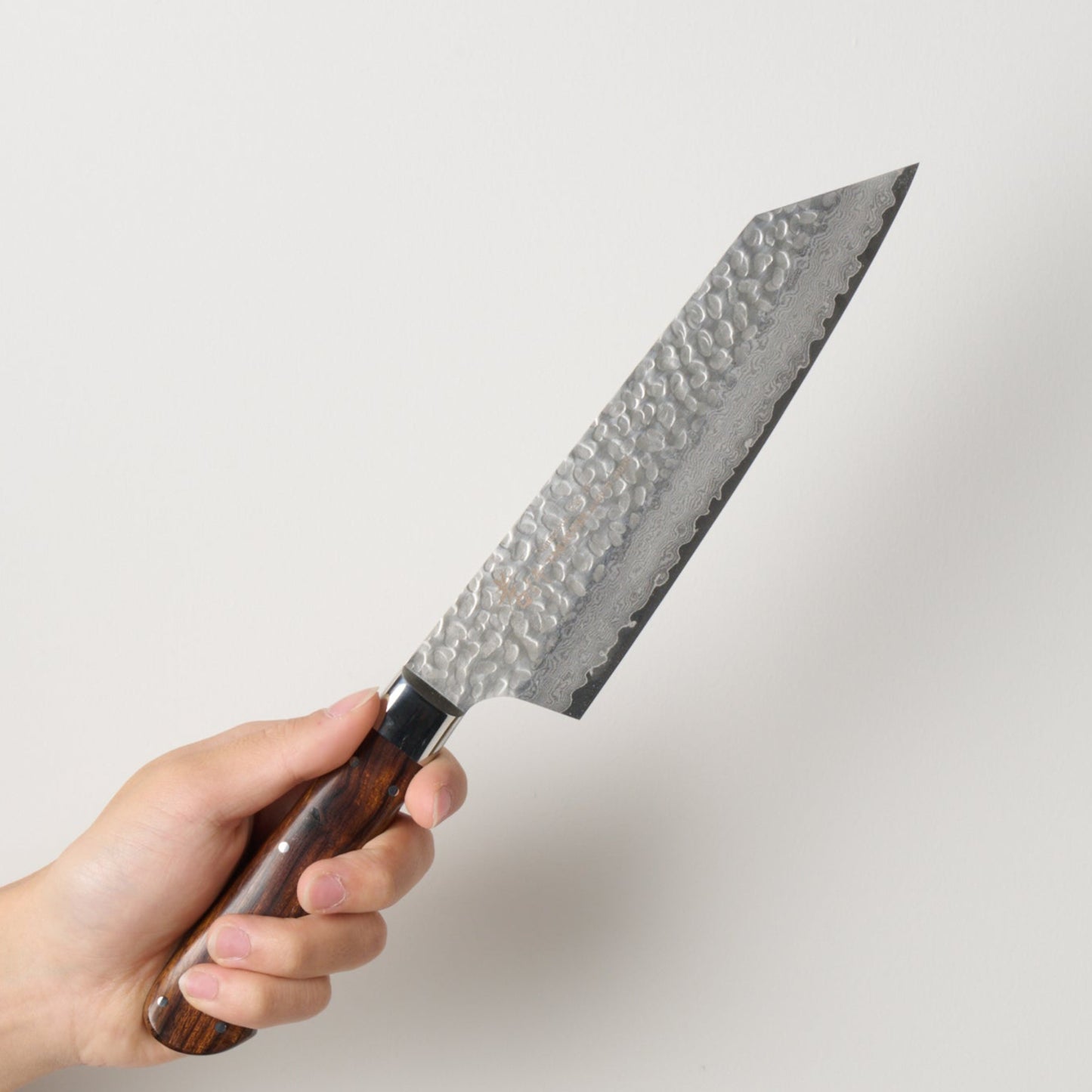Takayuki Sakai | 33-Layer Hammered Damascus Sugihara Model | Sword-Shaped Chef's Knife | 190mm | Desert Ironwood