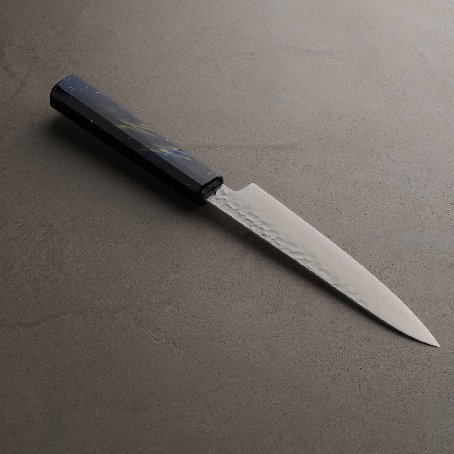 Sakai Takayuki | 33-layer Damascus lacquerware | Japanese pete | 150mm | Colored stone